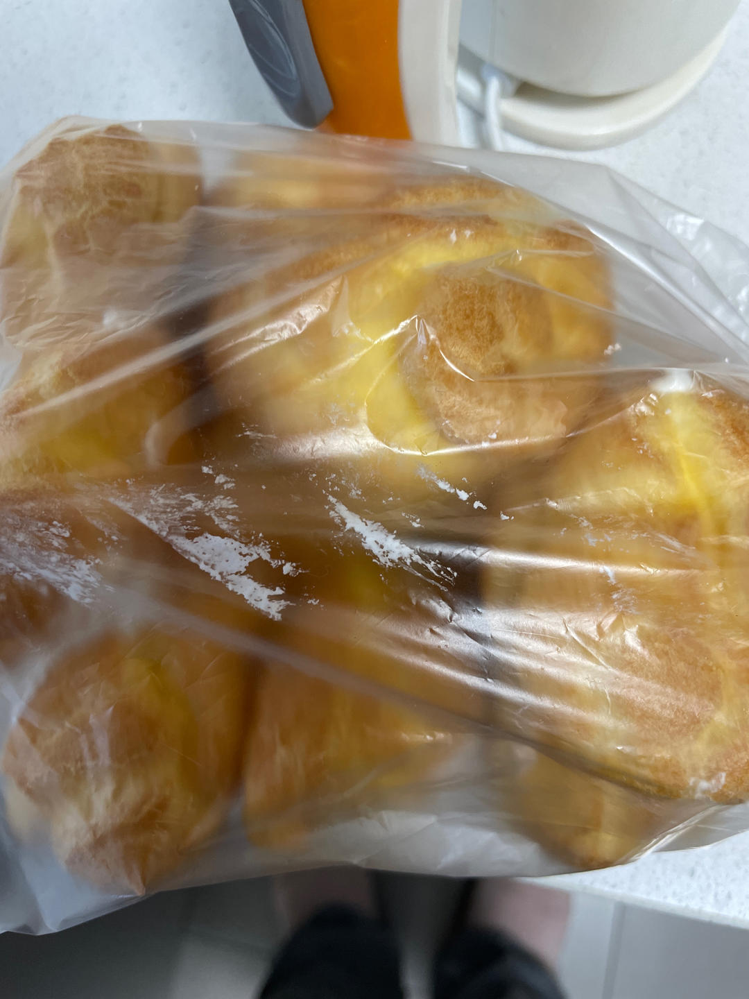 简单易成功的奶油小泡芙做法