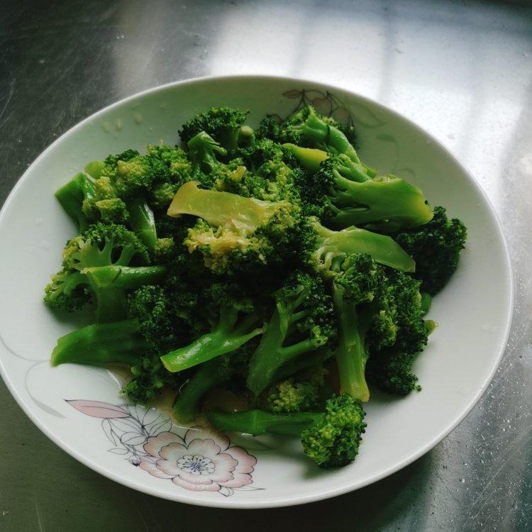 蚝油蒜蓉西兰花
