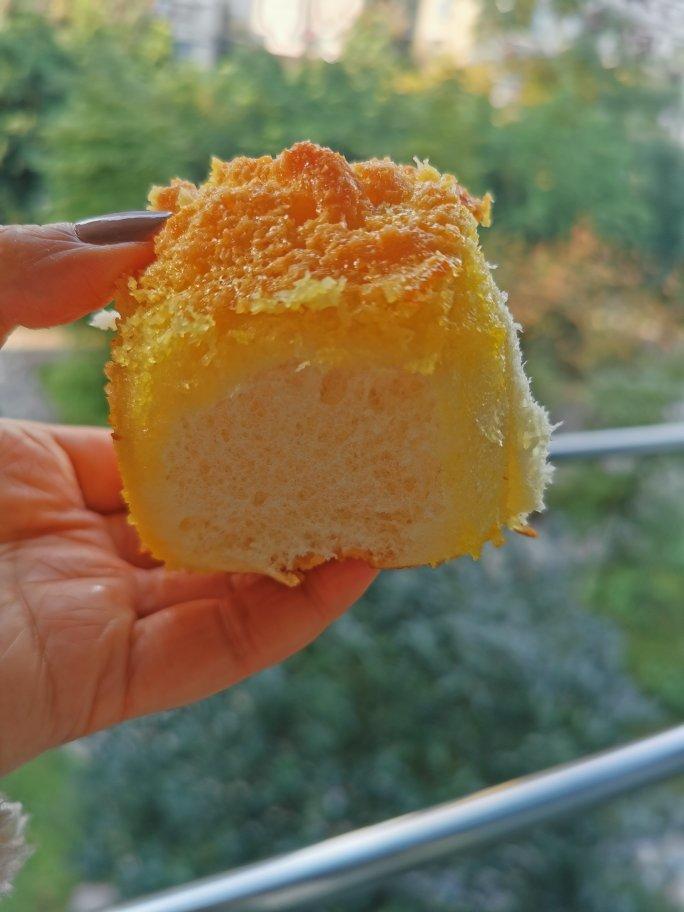 快手椰蓉小餐包（一次发酵照样柔软又拉丝）