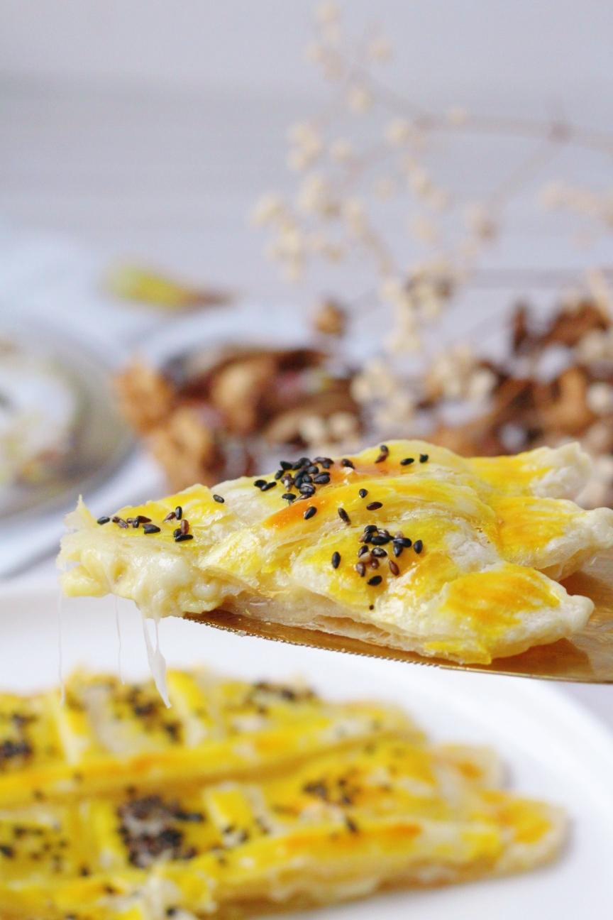 软糯拉丝的香蕉向日葵派