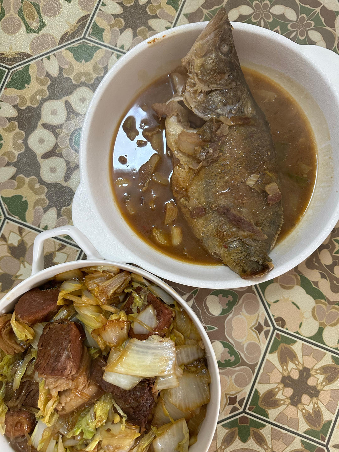 大学生回家吃饭了