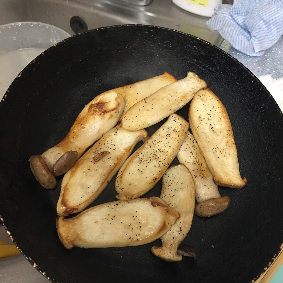 干煎杏鲍菇