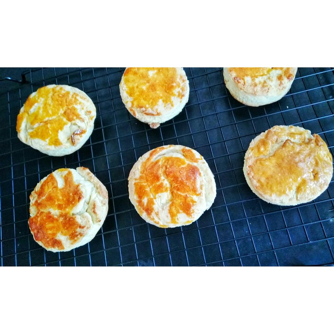 极简奶油松饼/Cream Biscuits（scones）