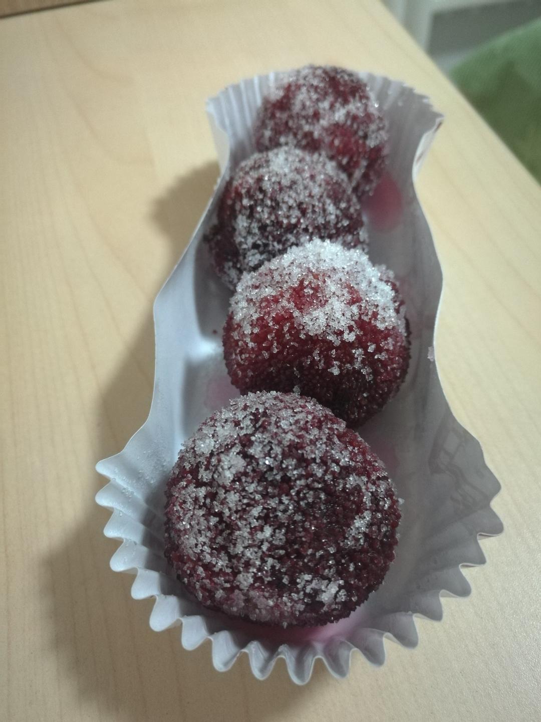 爱粟粟做的冰杨梅