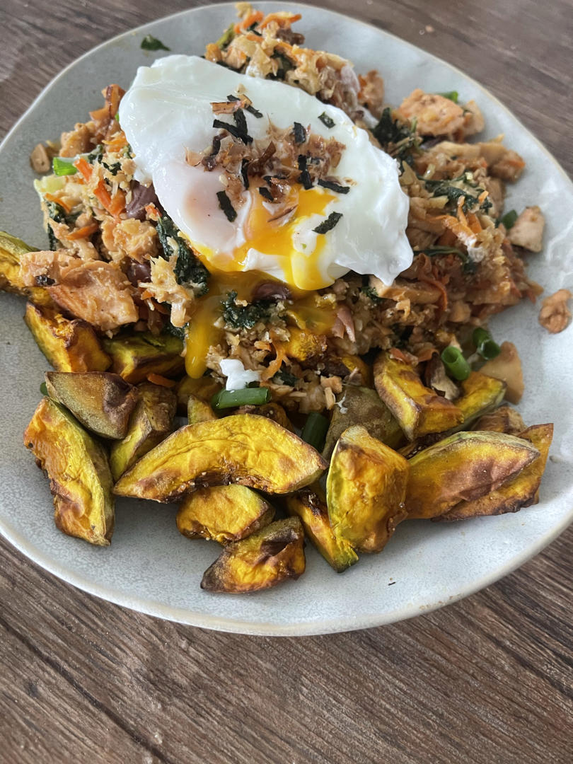 【健康三餐】三文鱼时蔬菜花米炒饭