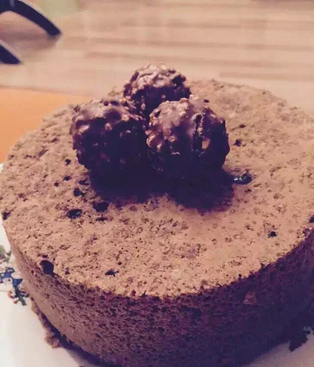 烤箱做蛋糕（戚风蛋糕的做法）