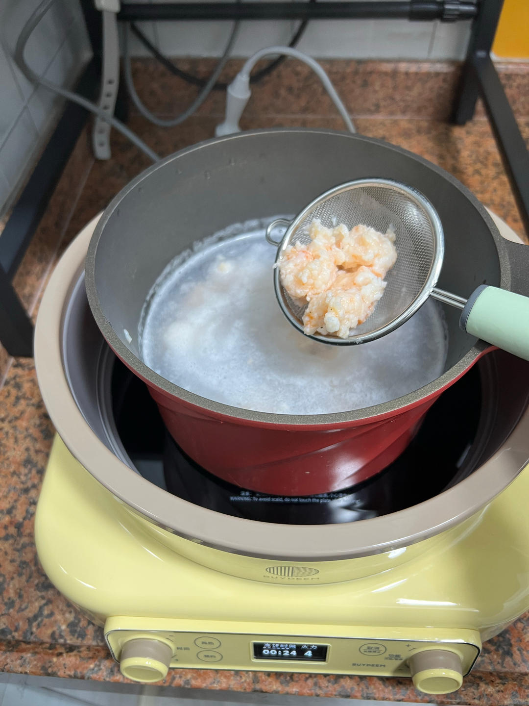 番茄虾滑豆腐煲【5-6月北鼎珐琅锅食谱】