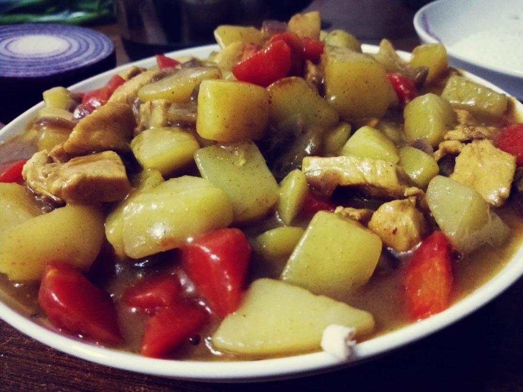 咖喱鸡肉（土豆多多）