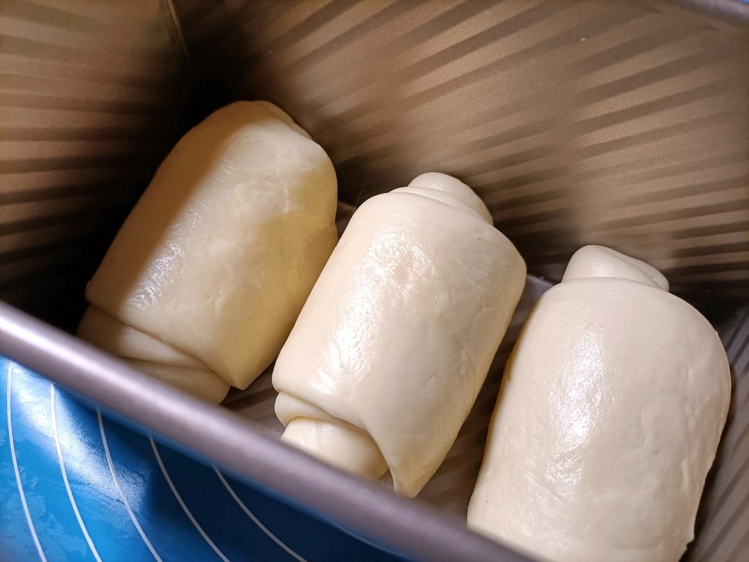 纯奶手撕吐司