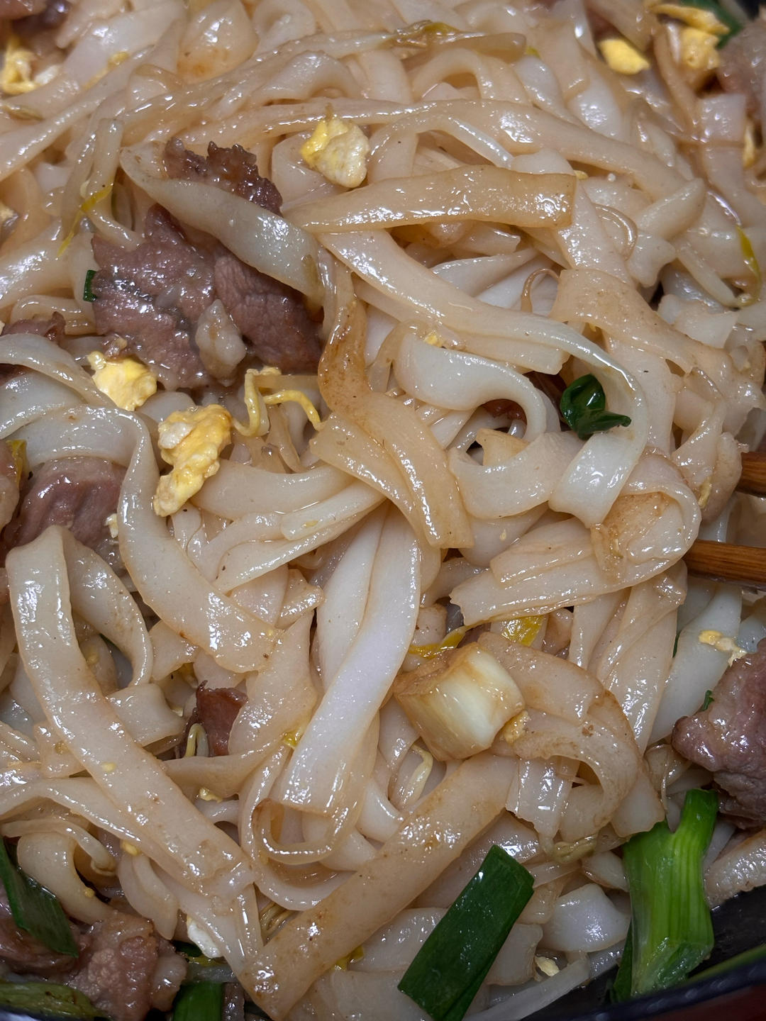 路边摊的炒河粉