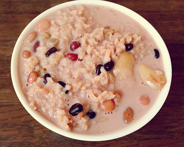 电饭煲煮豆粥