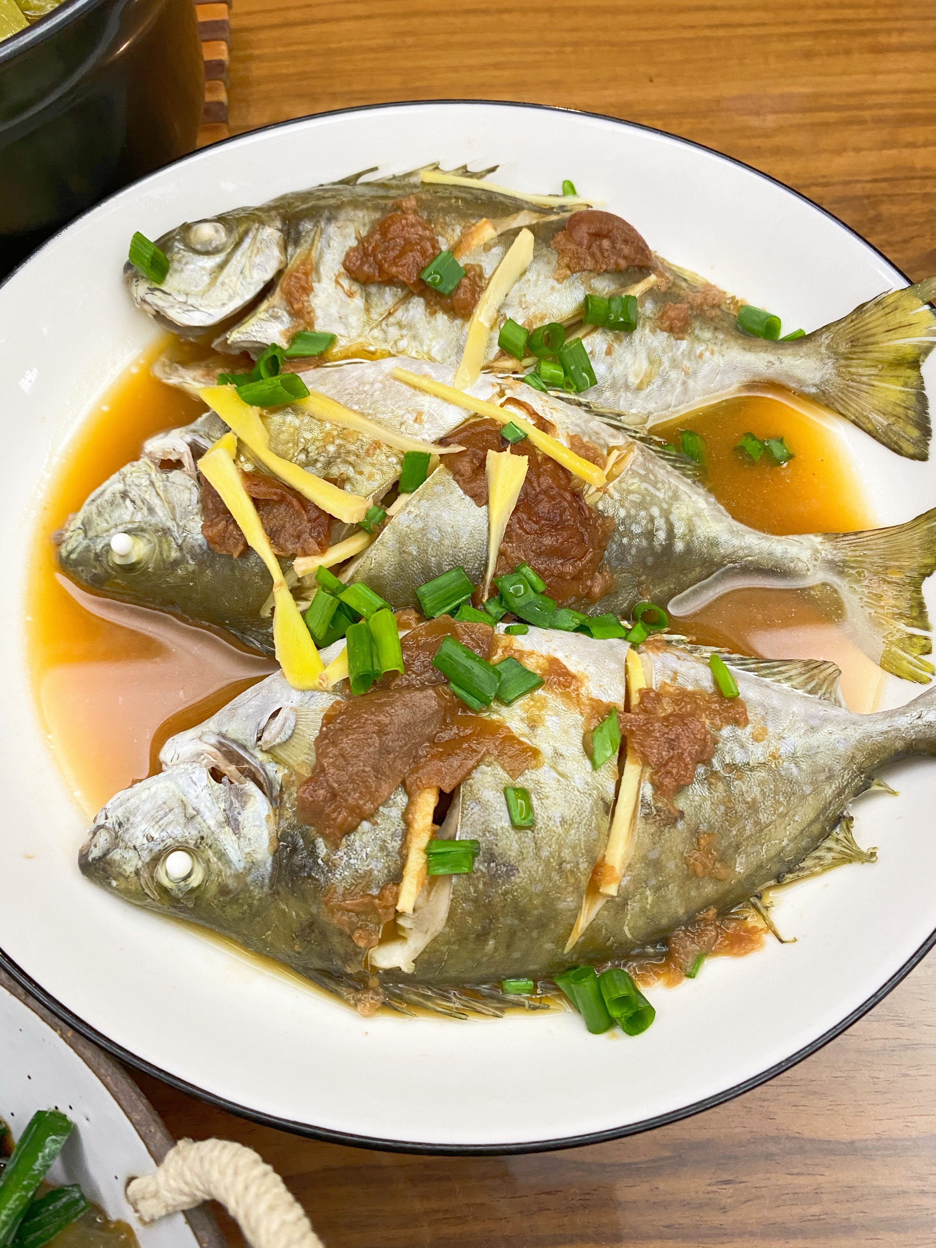 酸爽下饭，超开胃🔥🔥经典的潮汕酸梅蒸鱼～的做法