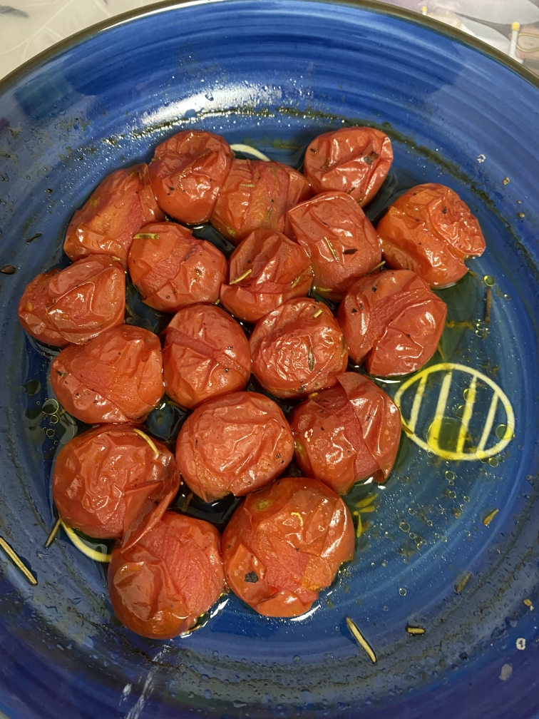 烤番茄的做法 步骤2