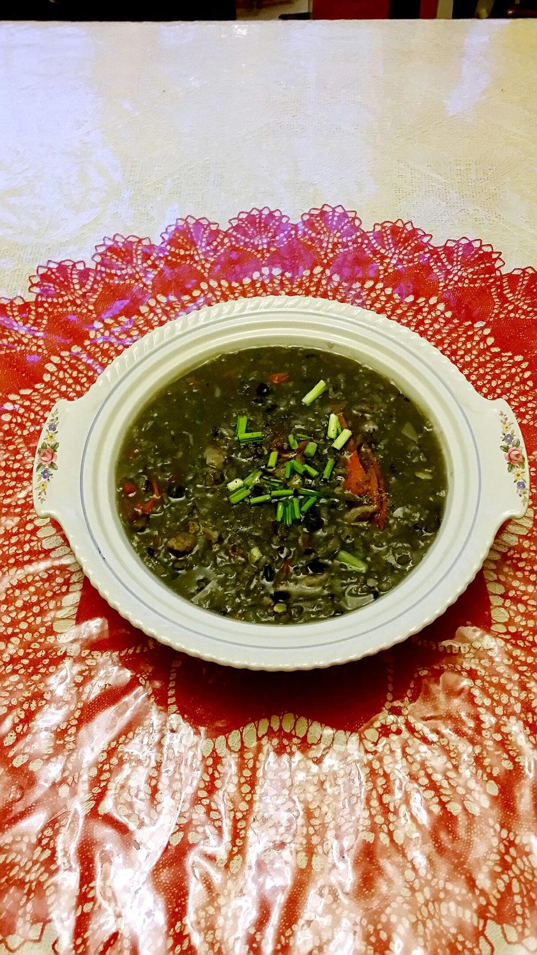 皮蛋瘦肉粥的做法