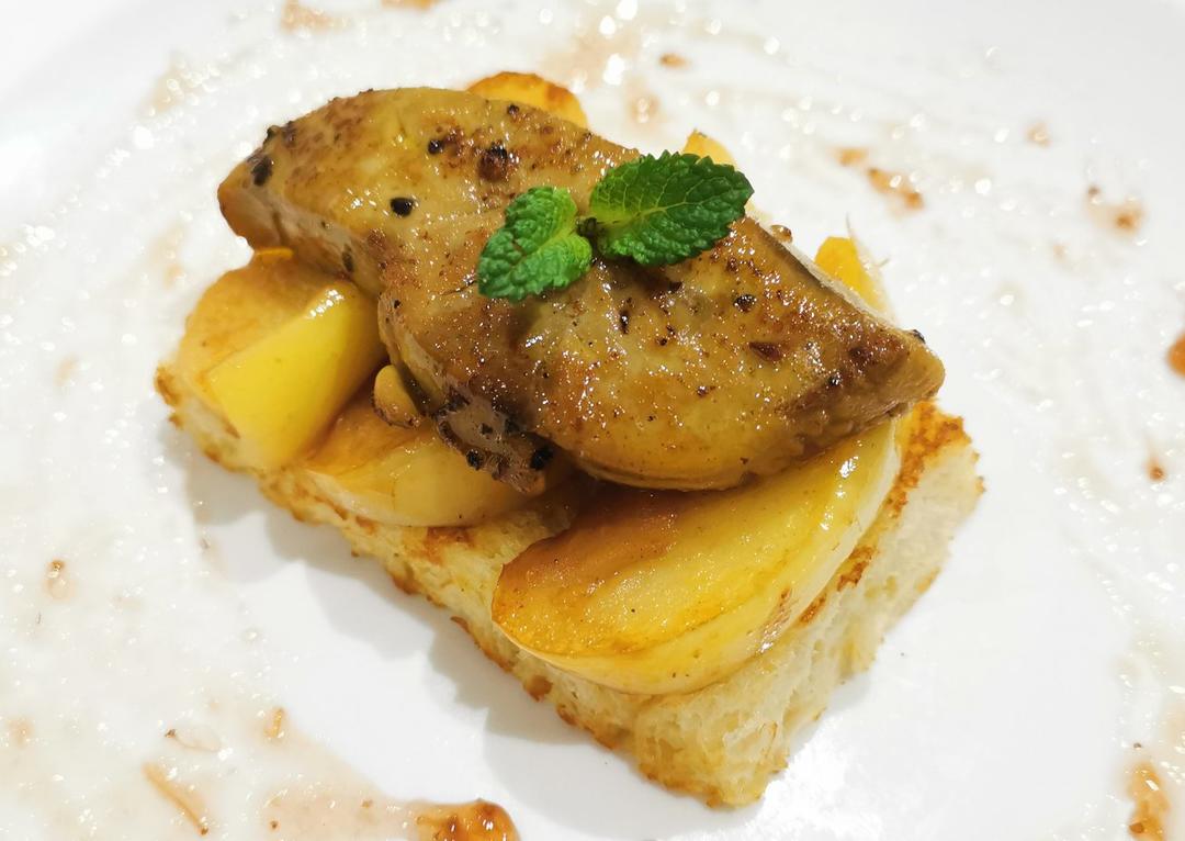 【法式煎鹅肝】只需轻松几步就能做出美味高颜值的法式煎鹅肝