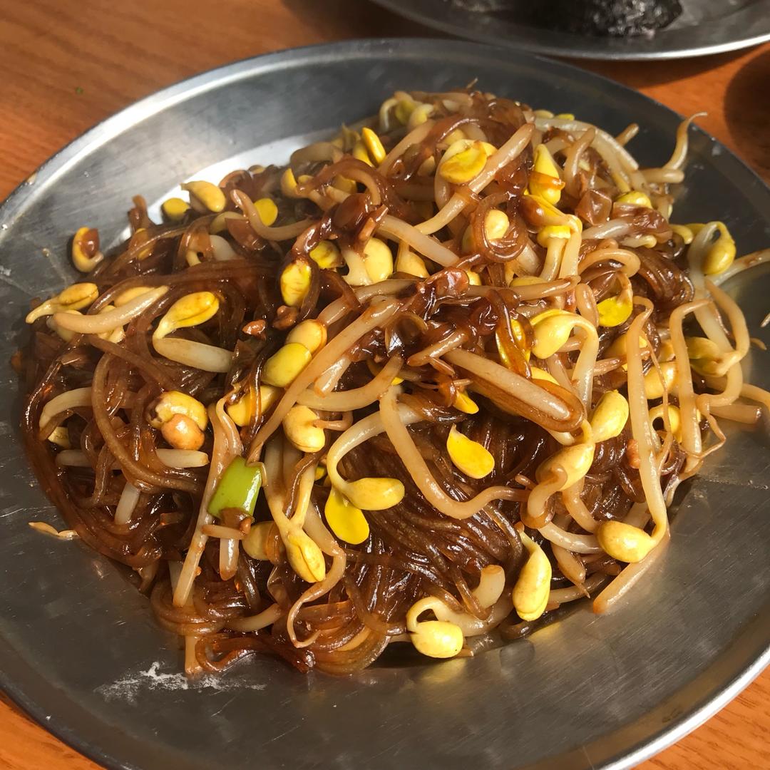 豆芽炒粉丝