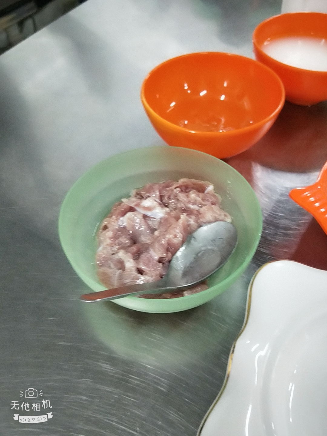 肉片炒杏鲍菇的做法 步骤2