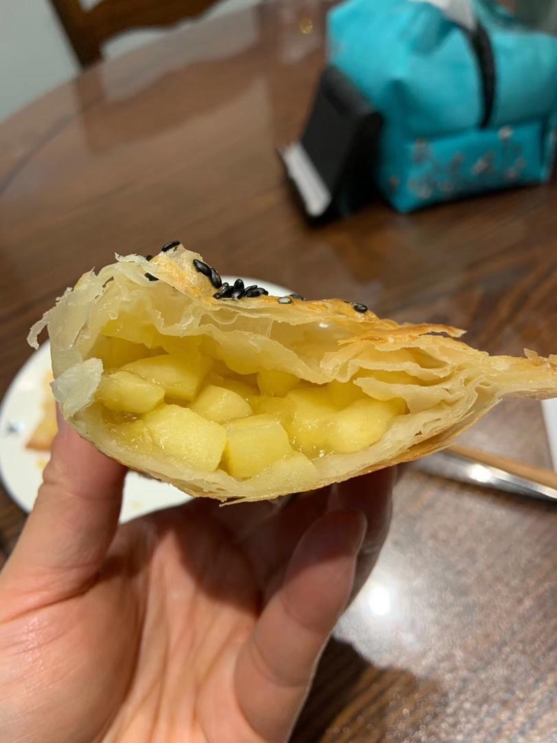 手抓饼苹果派