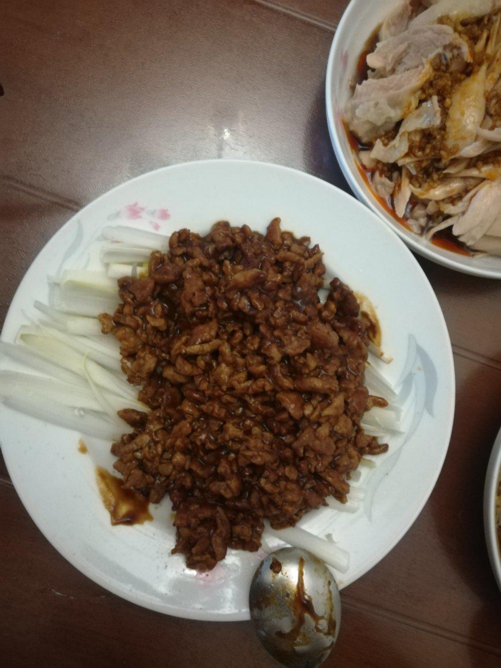 京酱肉丝
