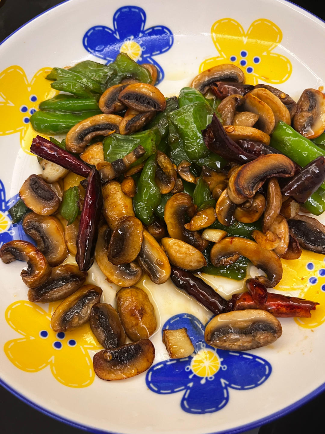 素炒鲜口蘑（白蘑菇），快手家常菜