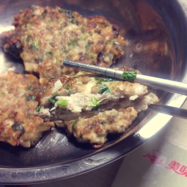 香煎鱼饼