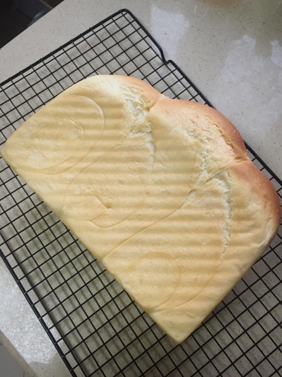 波兰种牛奶吐司