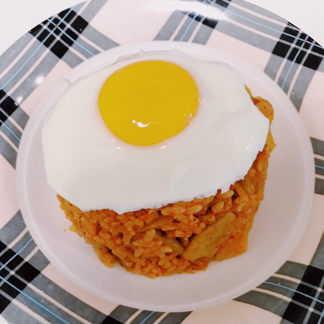 五花肉泡菜炒饭