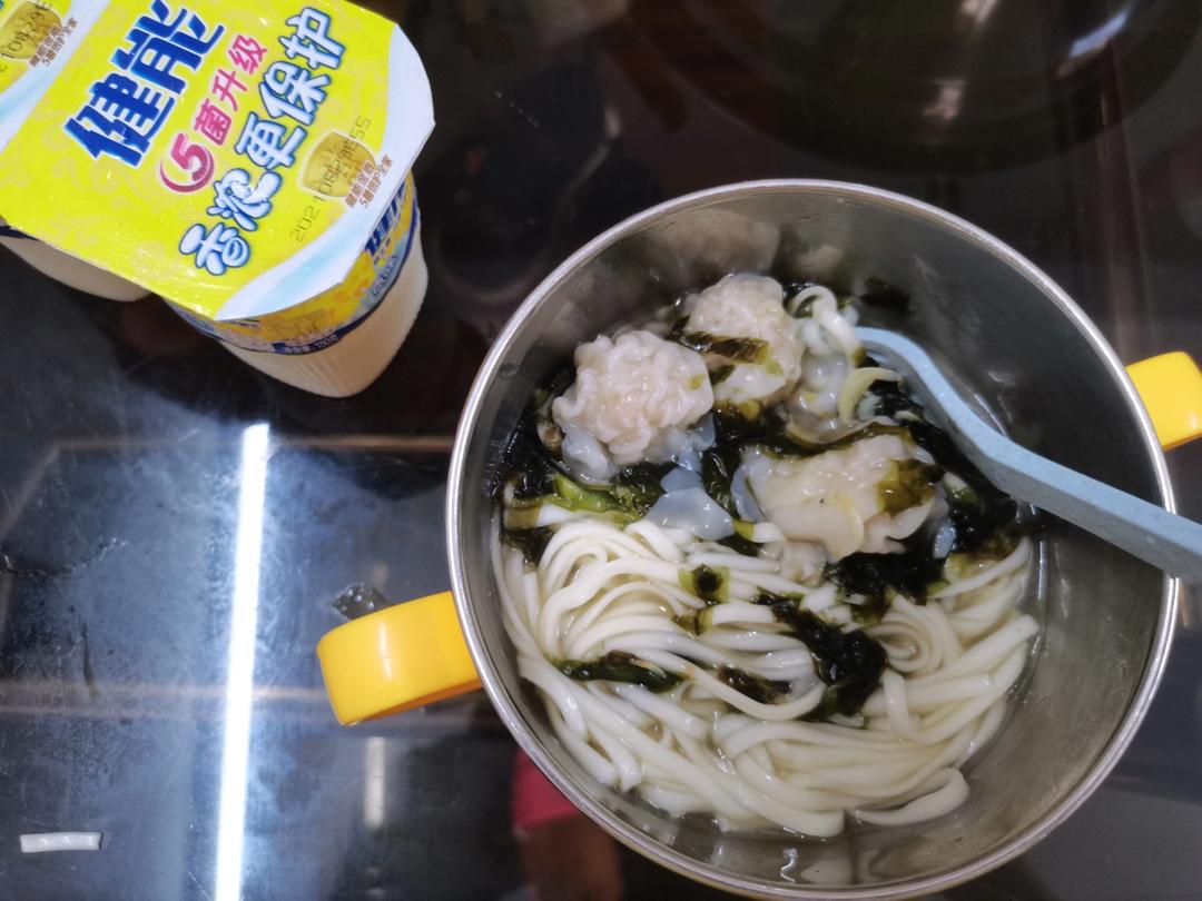 大兰的早餐桌