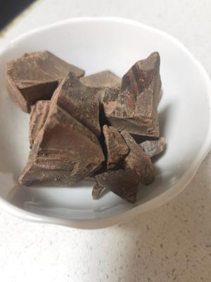 零基础—可可液块自制巧克力的做法 步骤1