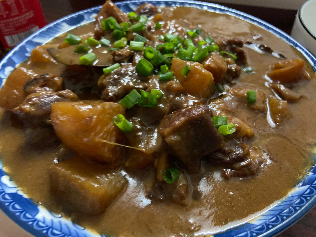 广式焖牛腩