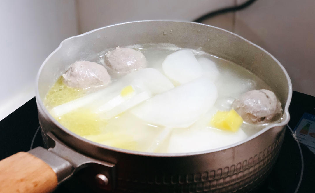 白萝卜潮汕牛肉丸清汤