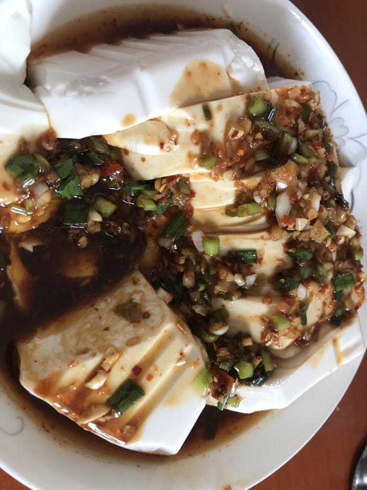 凉拌豆腐的做法