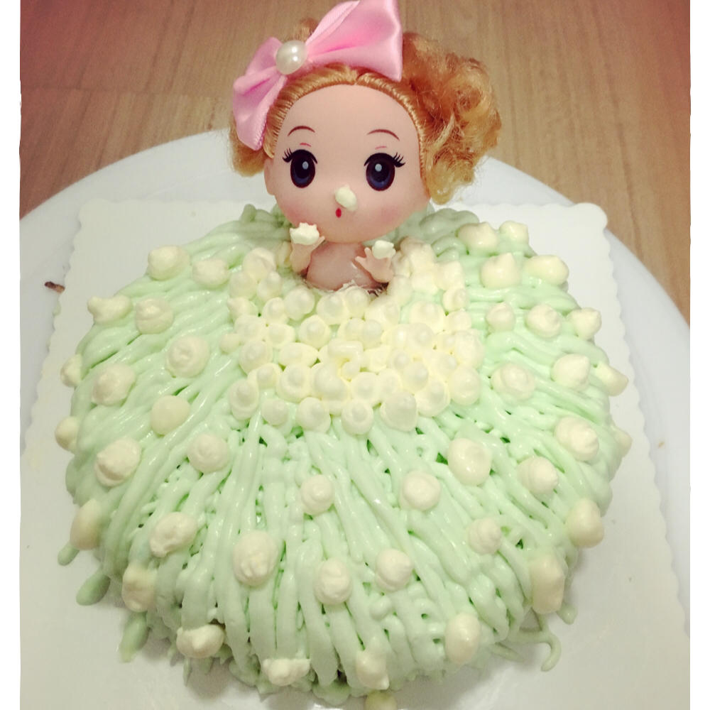 详细步骤制作泡泡浴娃娃蛋糕