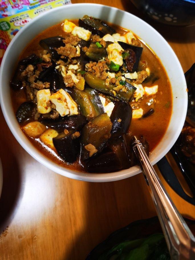 豆腐茄子肉末煲