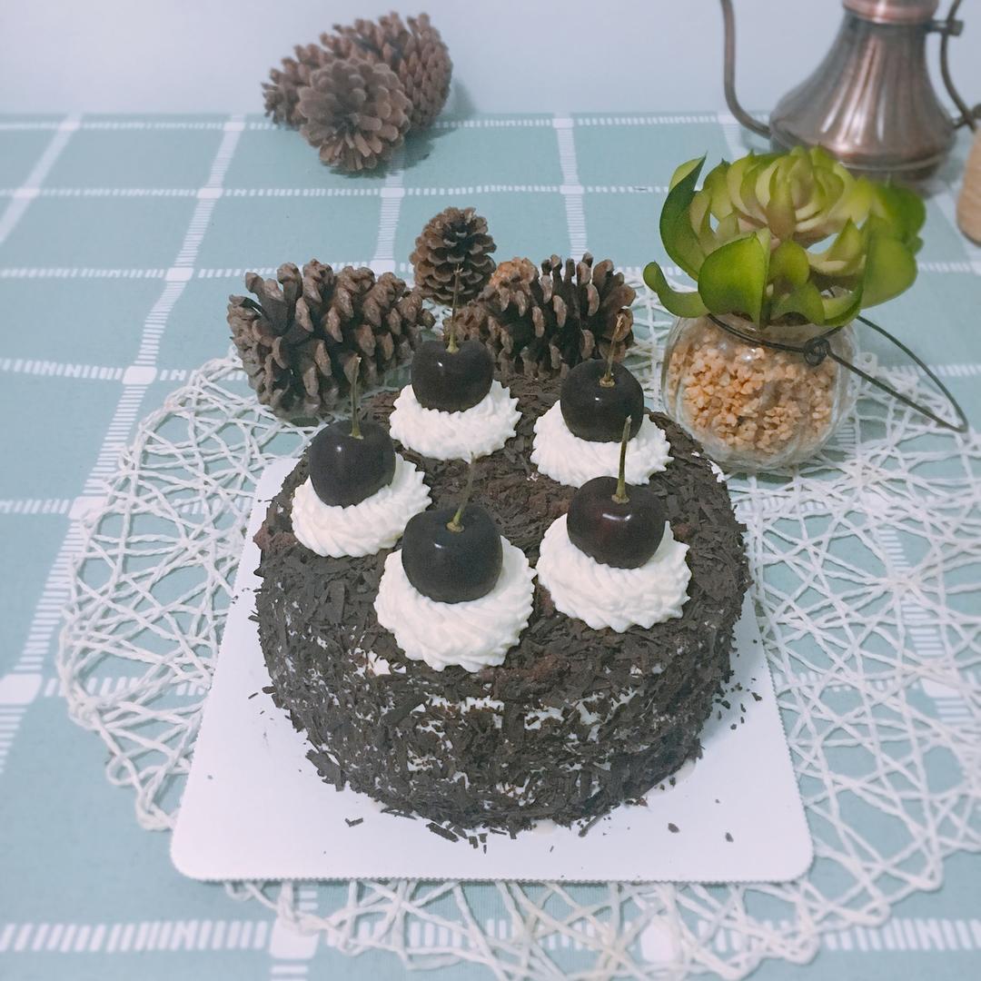 S家的黑森林蛋糕