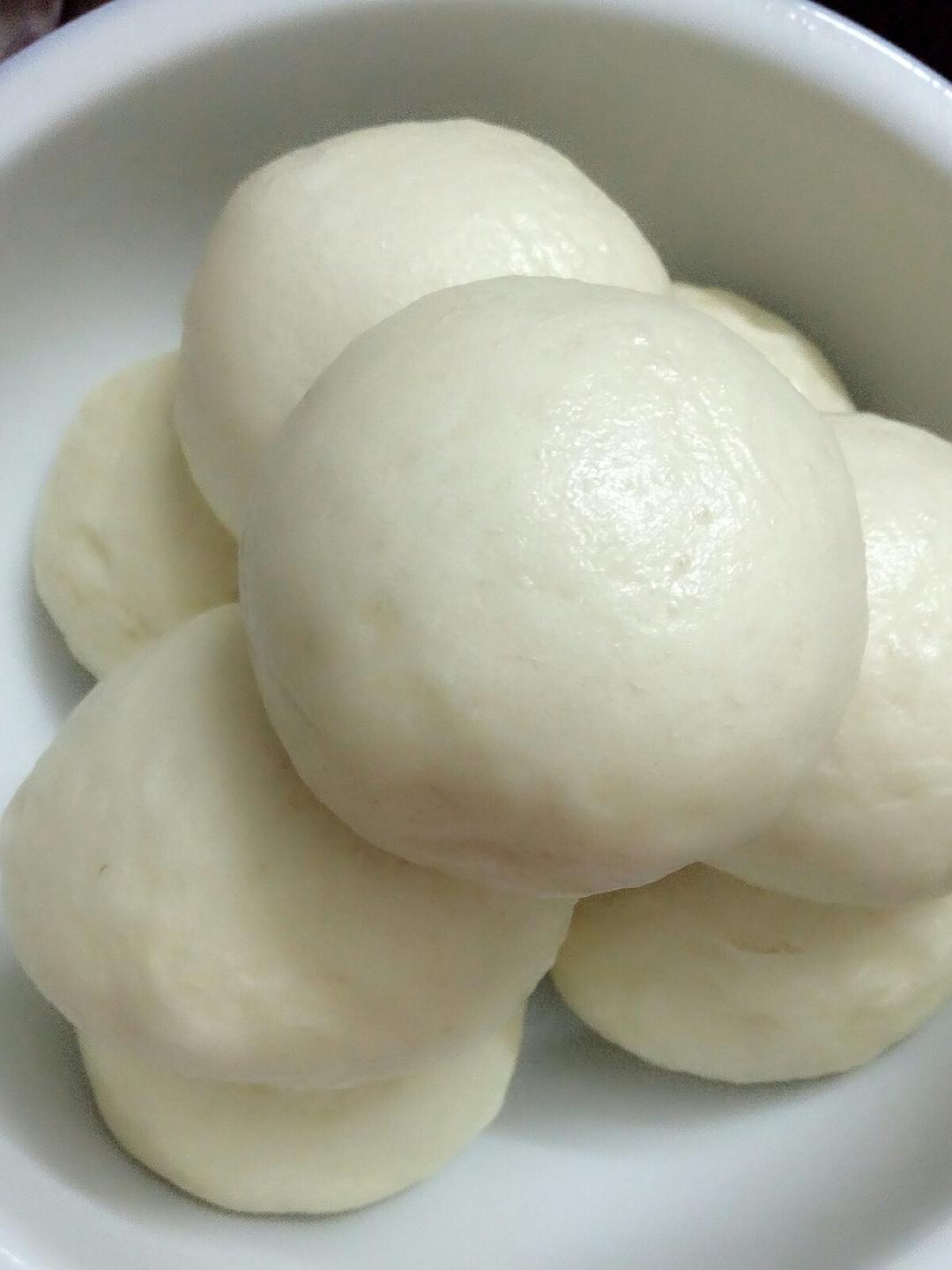 木木611做的牛奶小馒头