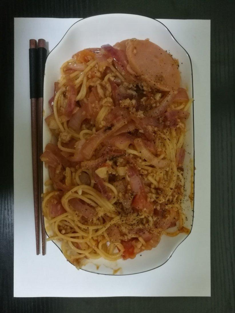番茄肉酱意大利面
