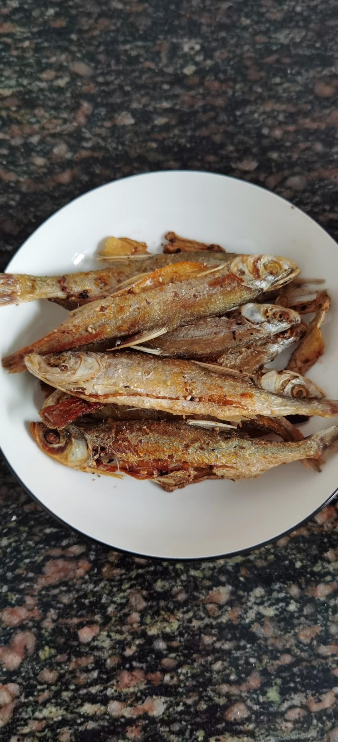 香煎咸鱼干