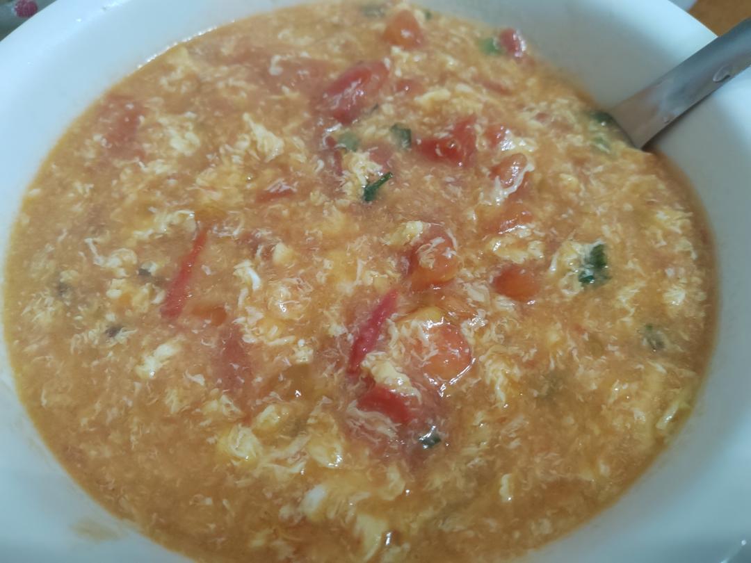 【跟我做不会错】简单又好喝的西红柿鸡蛋汤，家常又营养哦