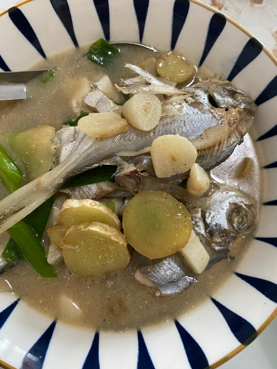 白烧小鲳鱼（返璞归真的极简鲜美）