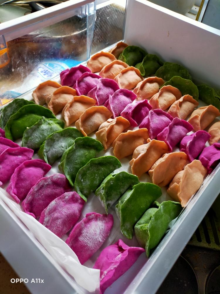 五彩水饺