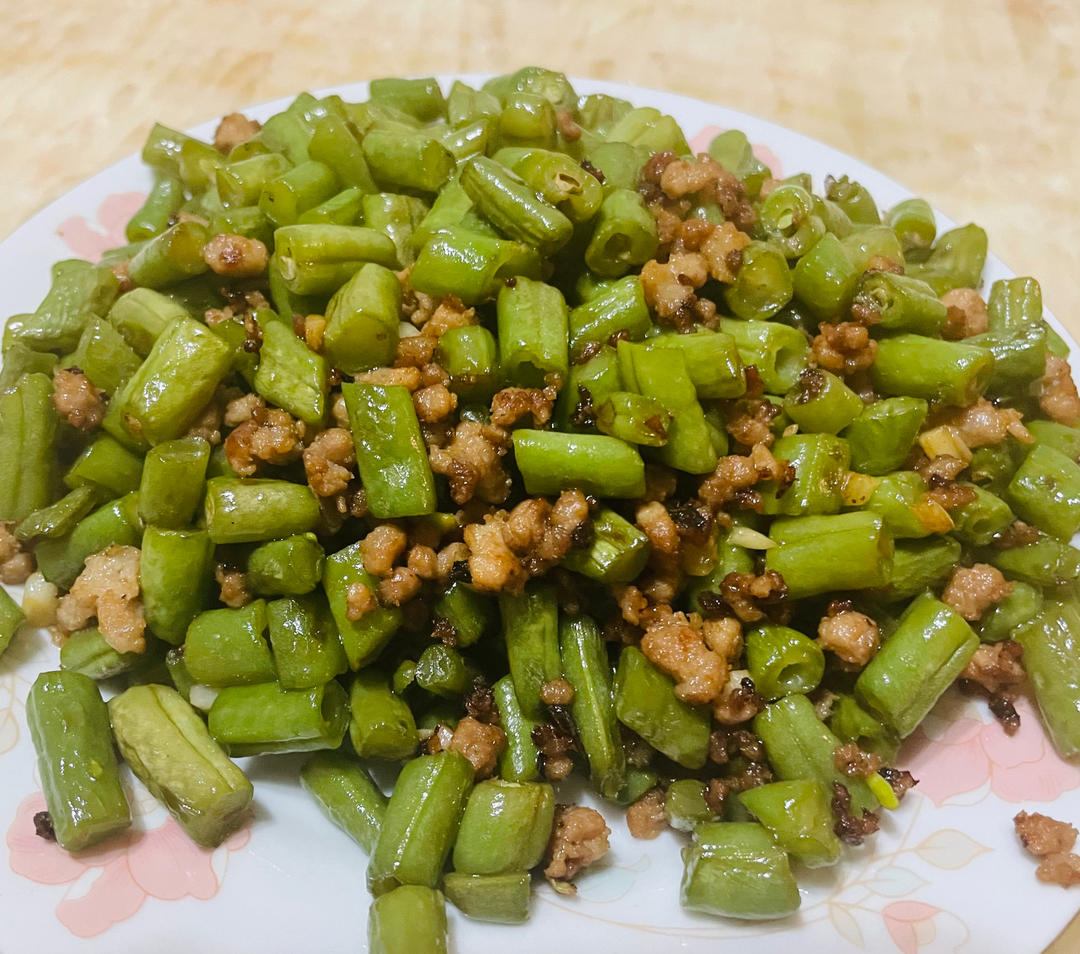 肉沫豆角下饭菜