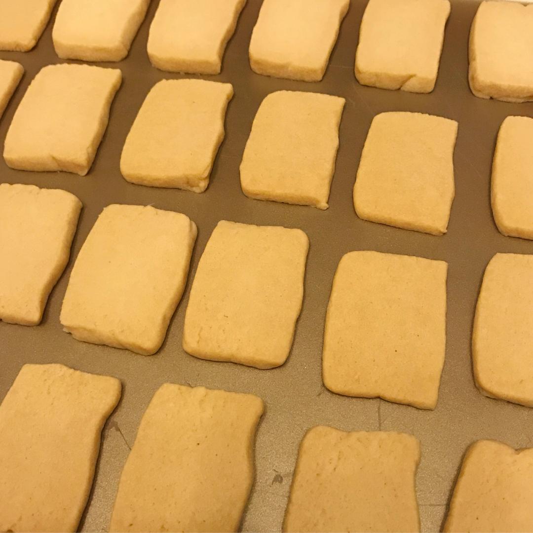 饼干