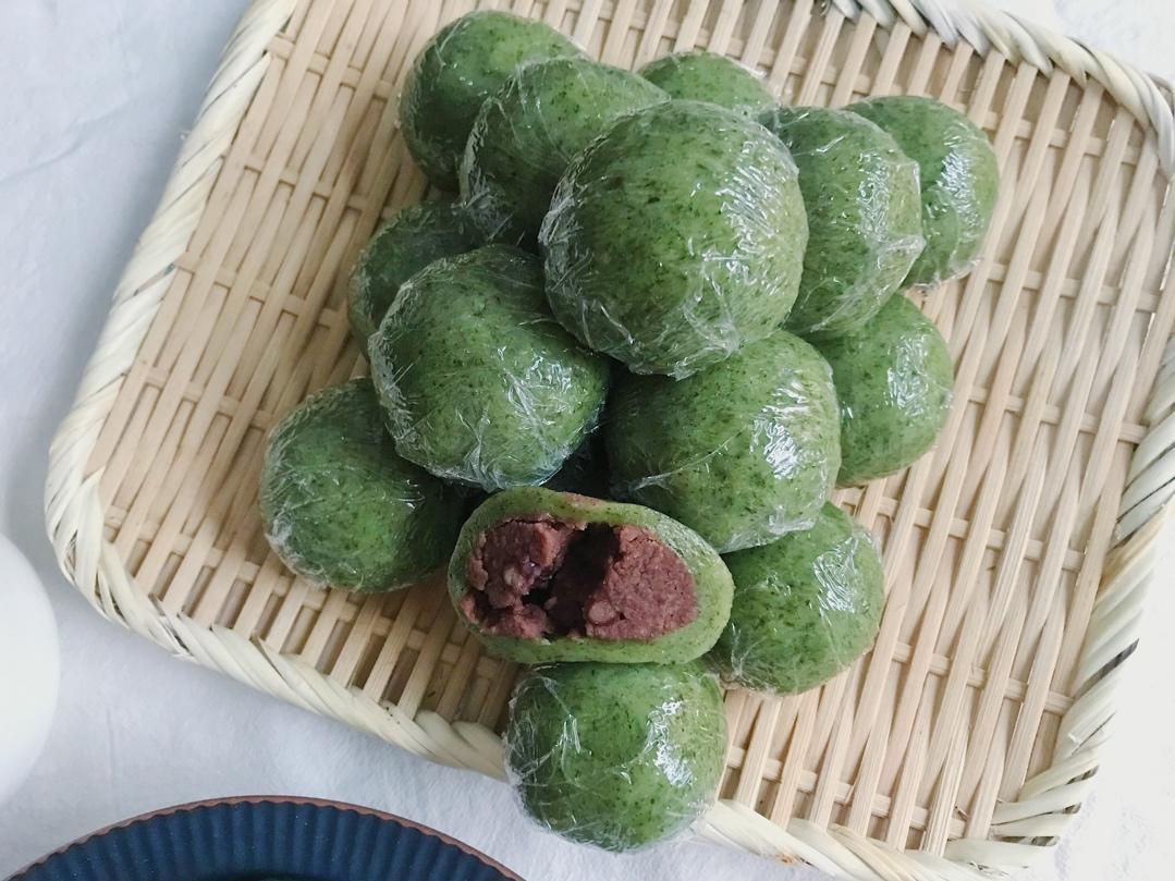 🔥好吃不腻👉🏻红豆、咸蛋黄肉松青团