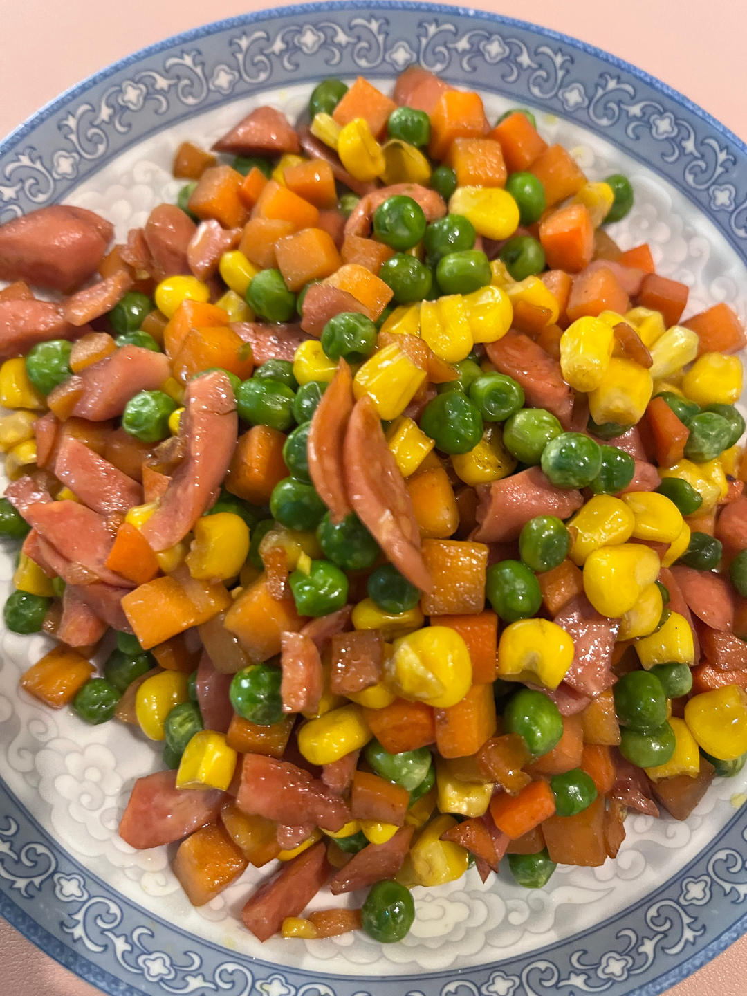 豌豆玉米胡萝卜炒火腿