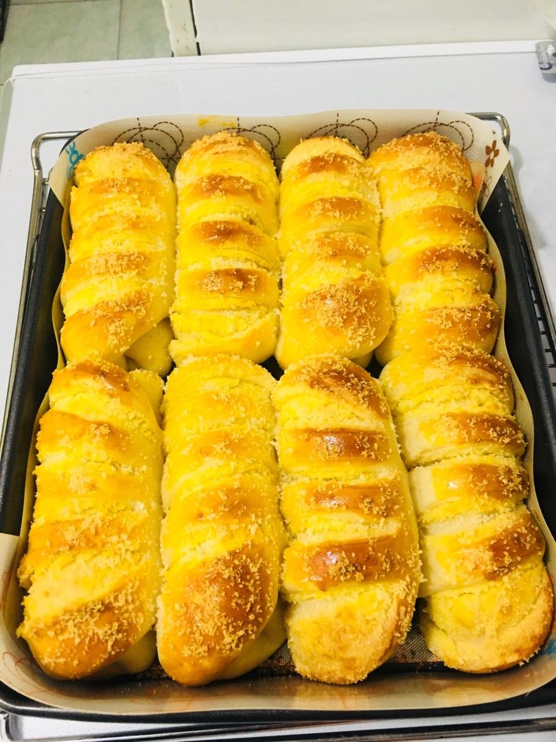 红茶奶酥面包