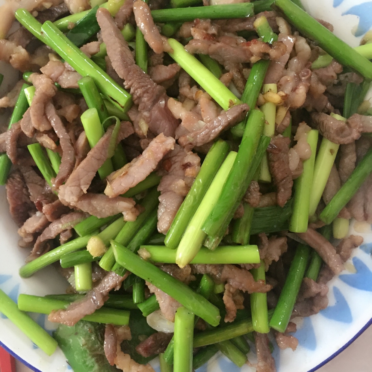 家常菜 蒜苗炒肉丝 angelia_yt做的蒜苗炒肉丝