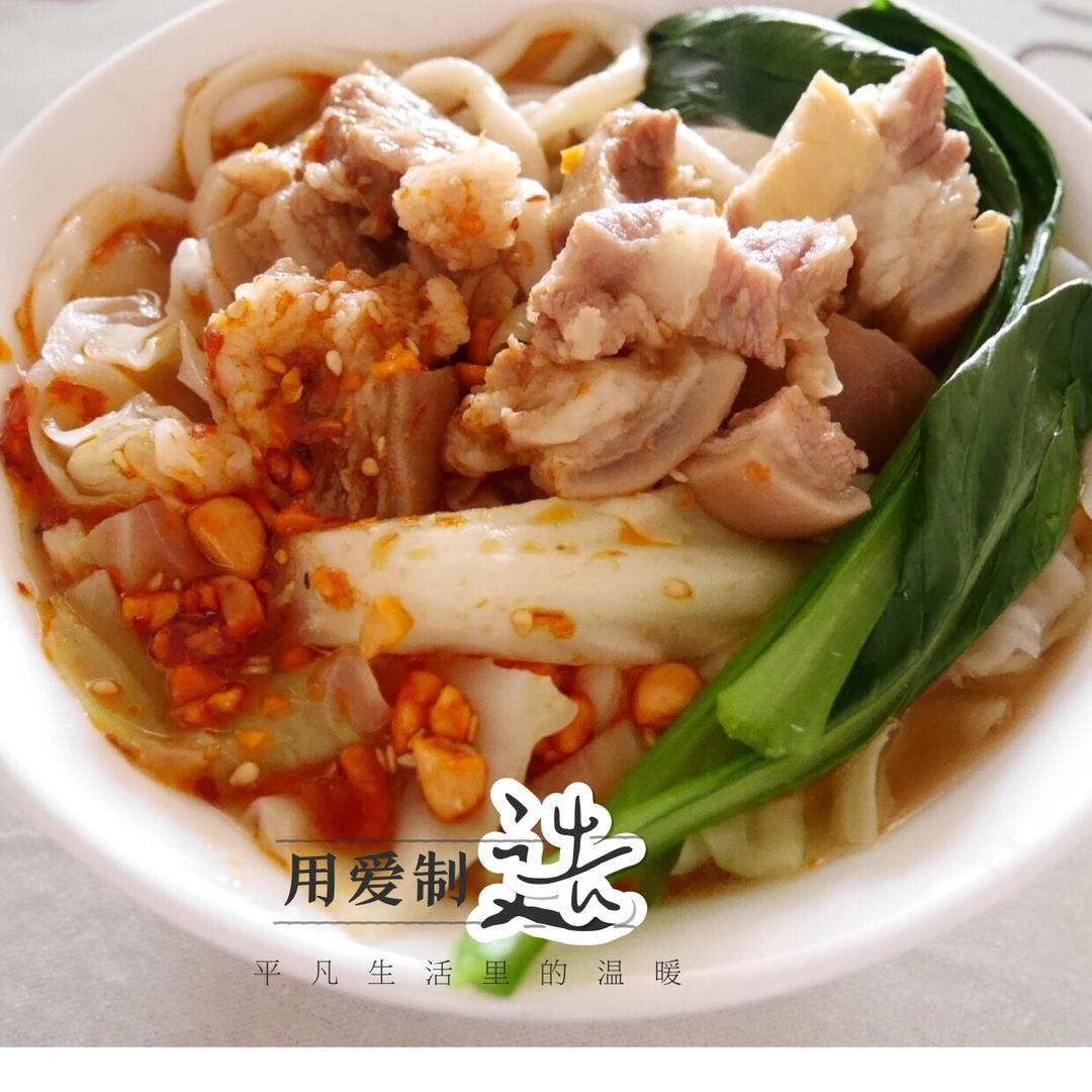 羊肉蔬菜面