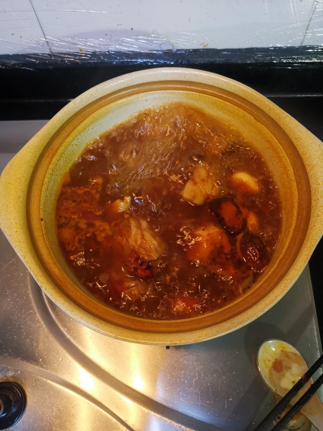 【红烧羊肉煲】
