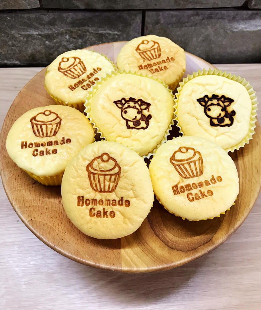 比戚风还好吃的炼奶纸杯蛋糕